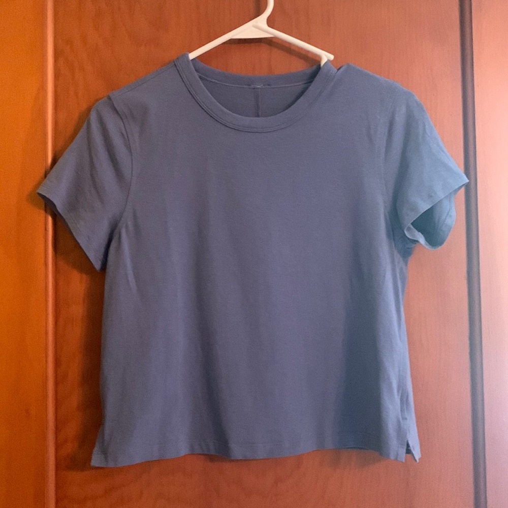 Lululemon classic fit cotton blend t shirt